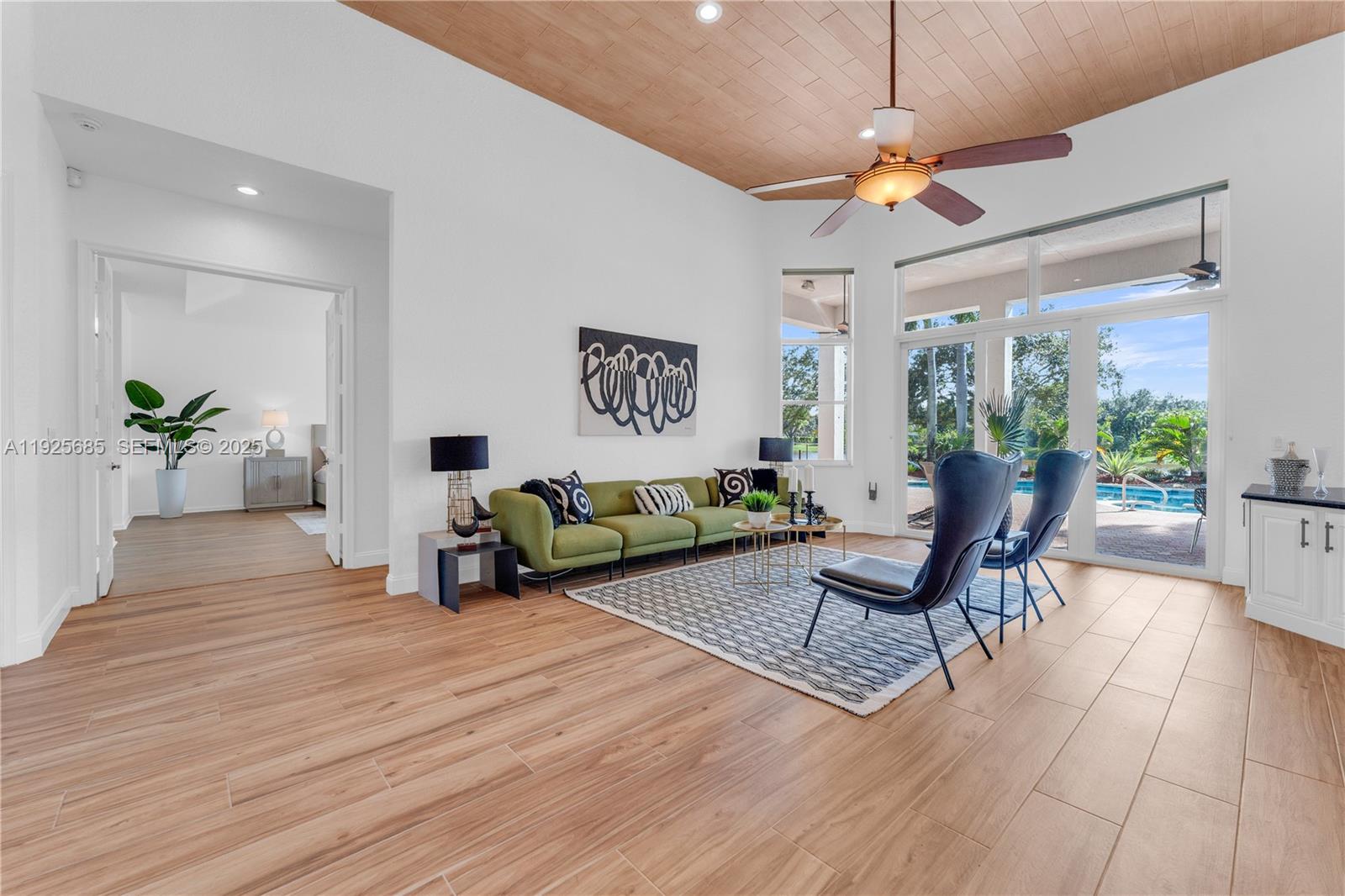 13890 SW 41st St Davie, FL 33330