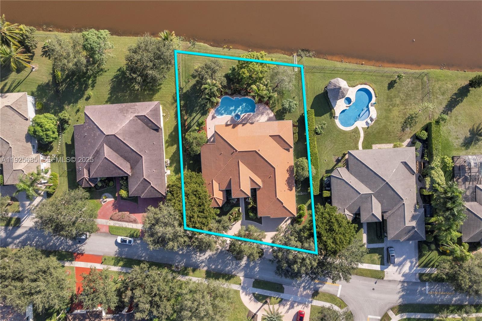 13890 SW 41st St Davie, FL 33330