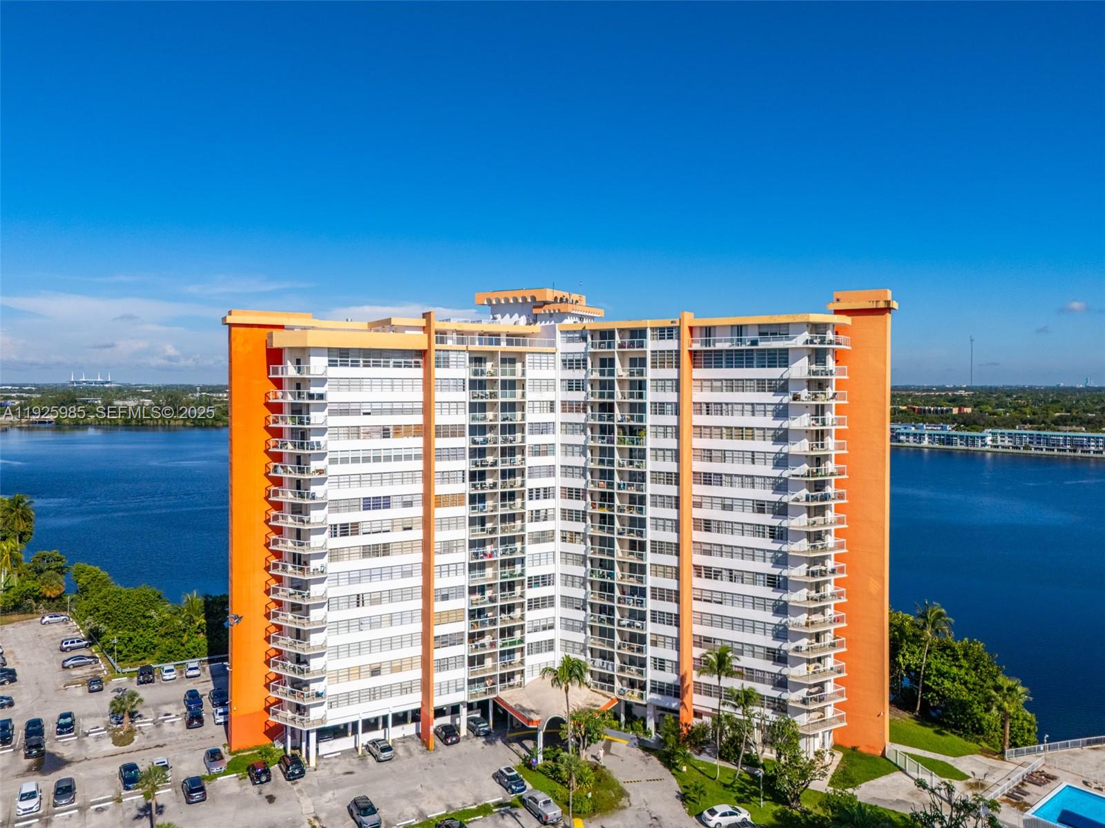 1301 NE Miami Gdns Dr #1523W Miami, FL 33179