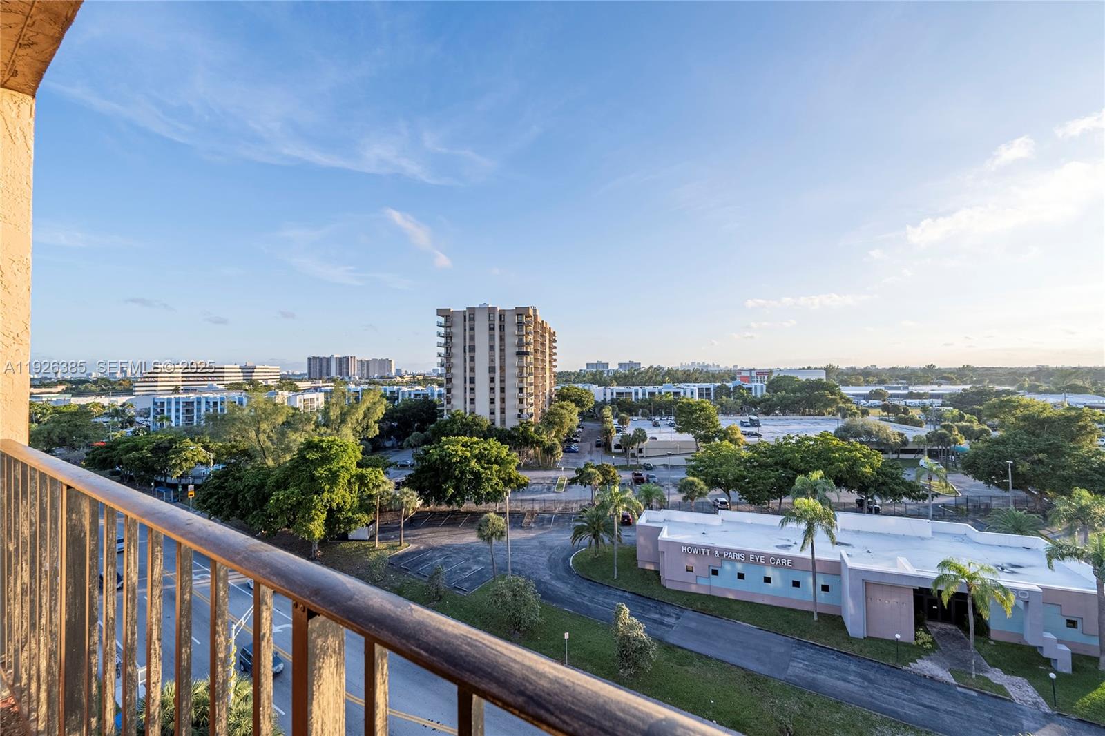 1465 NE 123rd St #PH9 North Miami, FL 33161