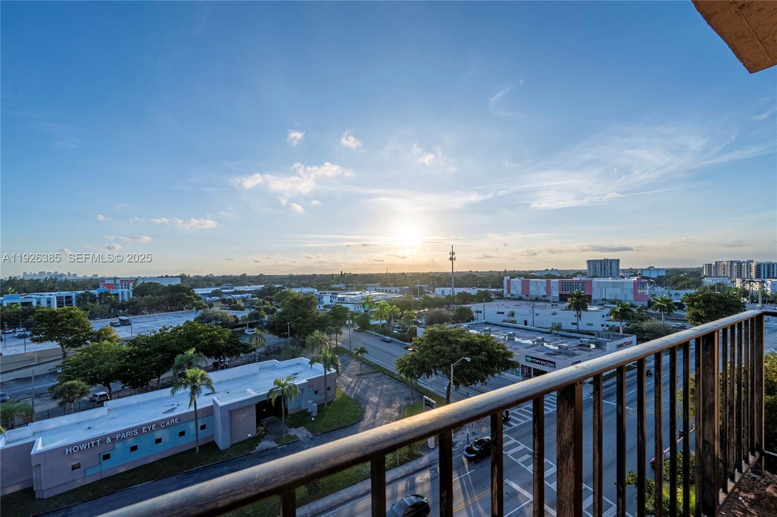 1465 NE 123rd St #PH9 North Miami, FL 33161