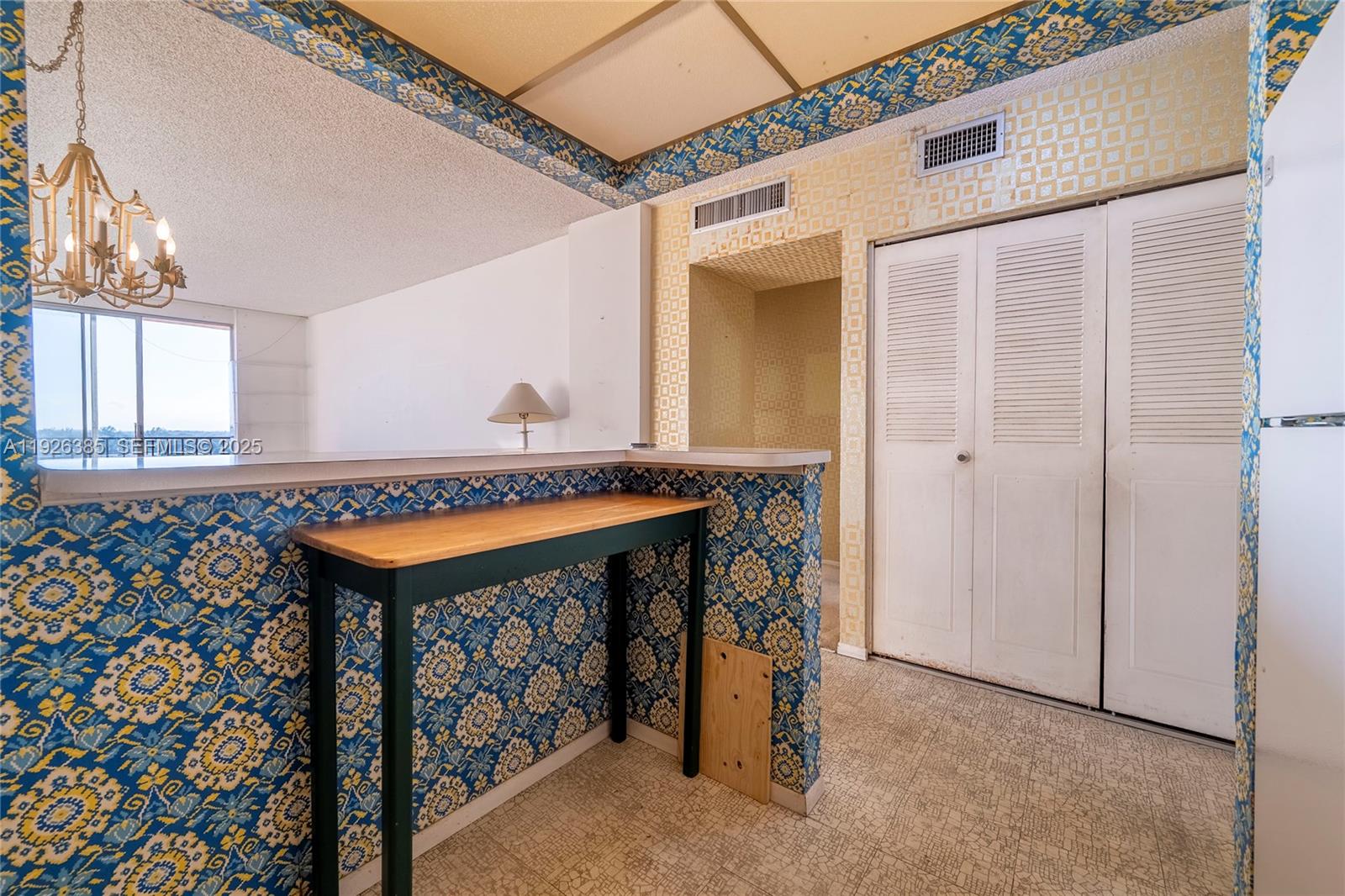 1465 NE 123rd St #PH9 North Miami, FL 33161