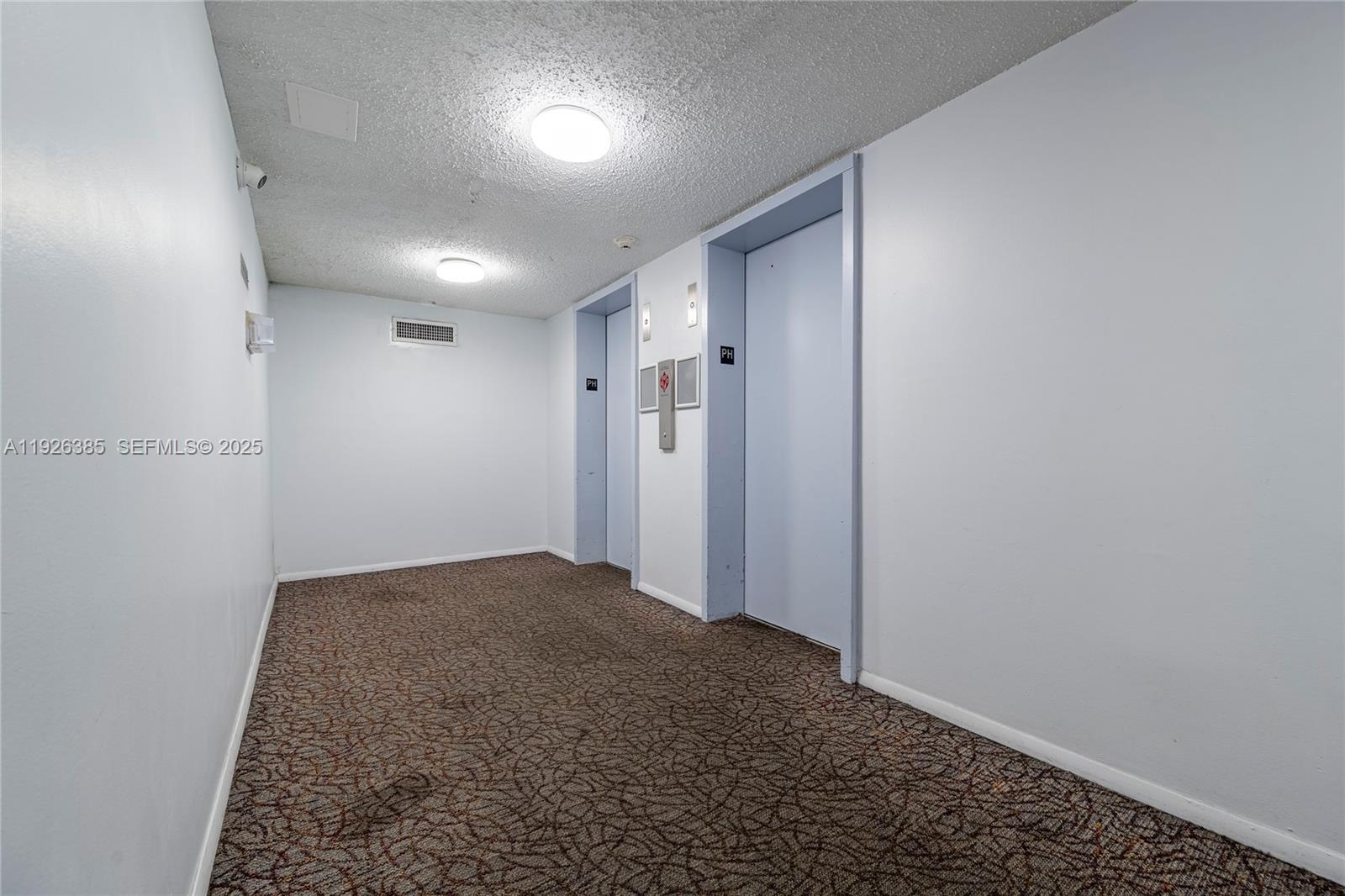 1465 NE 123rd St #PH9 North Miami, FL 33161