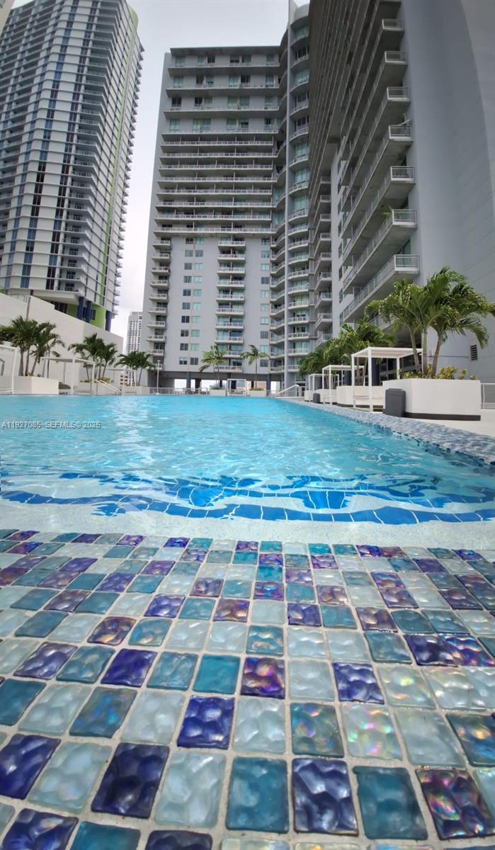 690 SW 1st Ct #2711 Miami, FL 33130