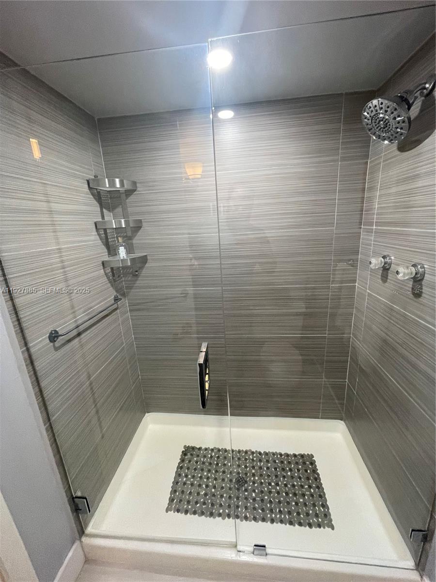 200 Leslie Dr #622 Hallandale Beach, FL 33009