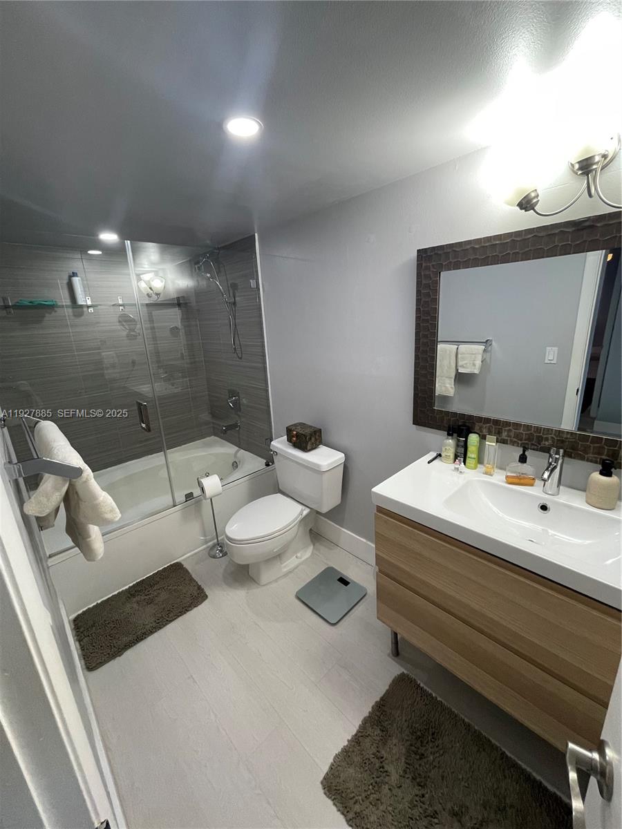 200 Leslie Dr #622 Hallandale Beach, FL 33009