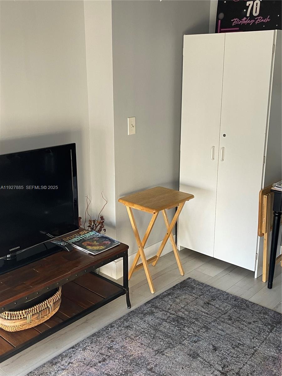 200 Leslie Dr #622 Hallandale Beach, FL 33009