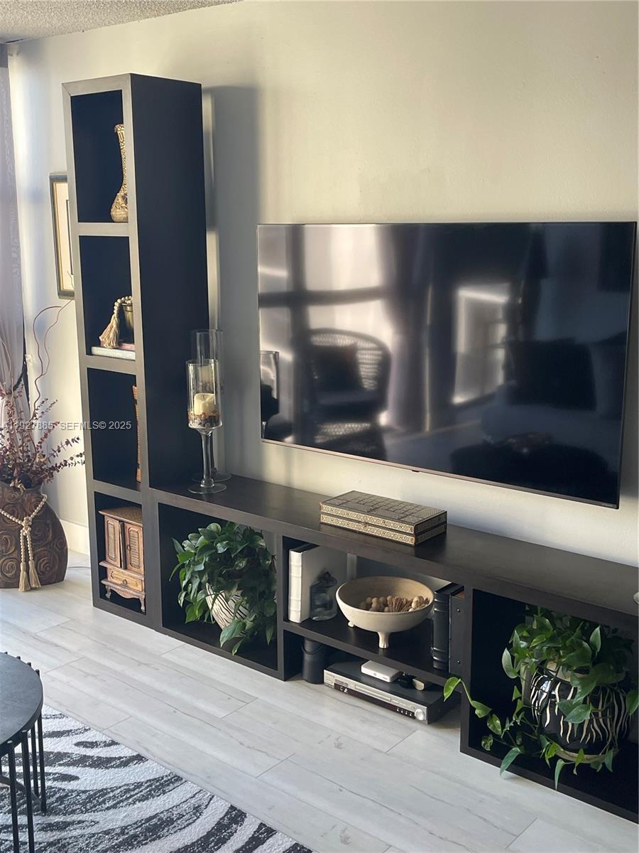 200 Leslie Dr #622 Hallandale Beach, FL 33009