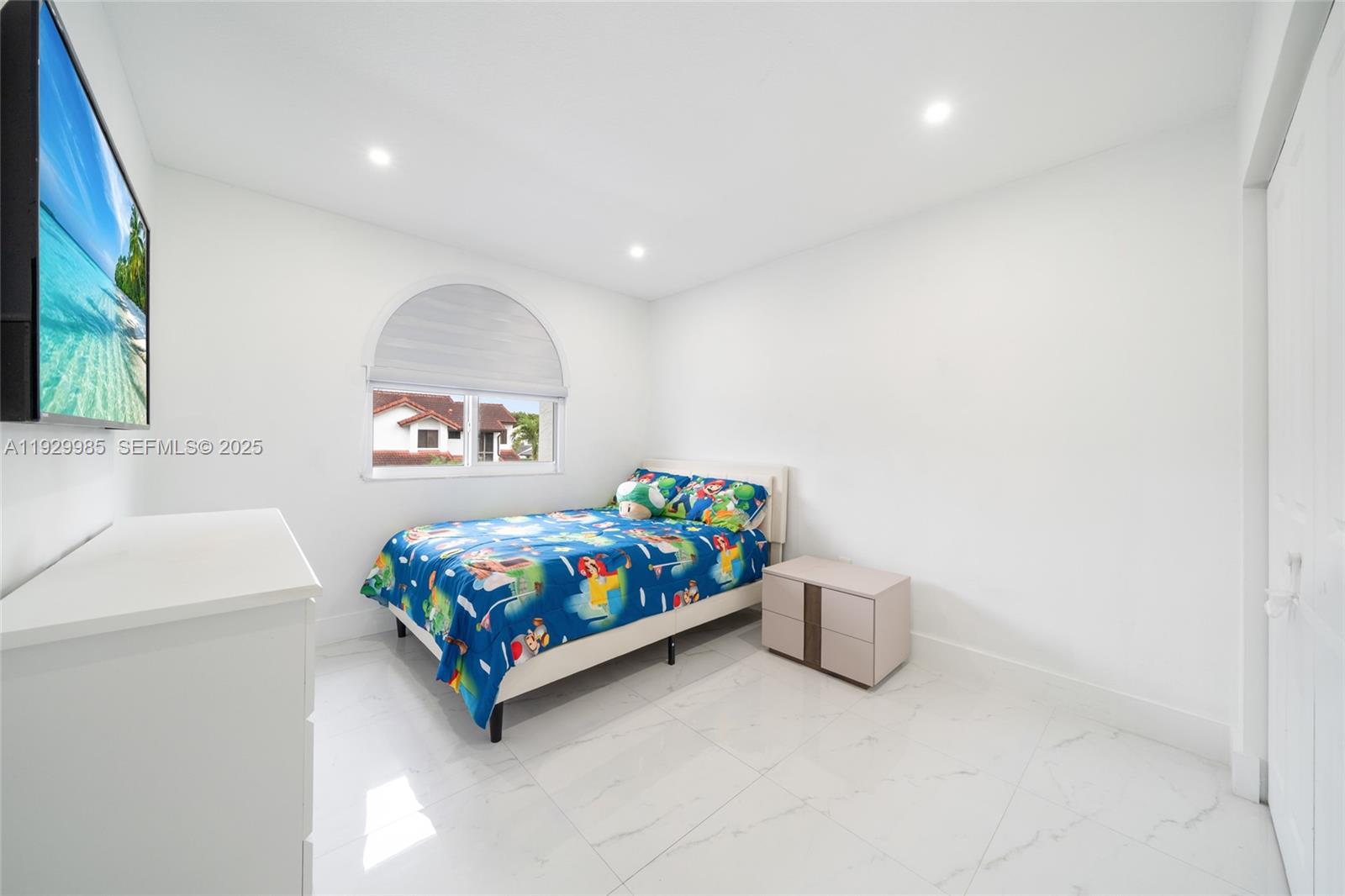 12728 SW 64th Ter Miami, FL 33183