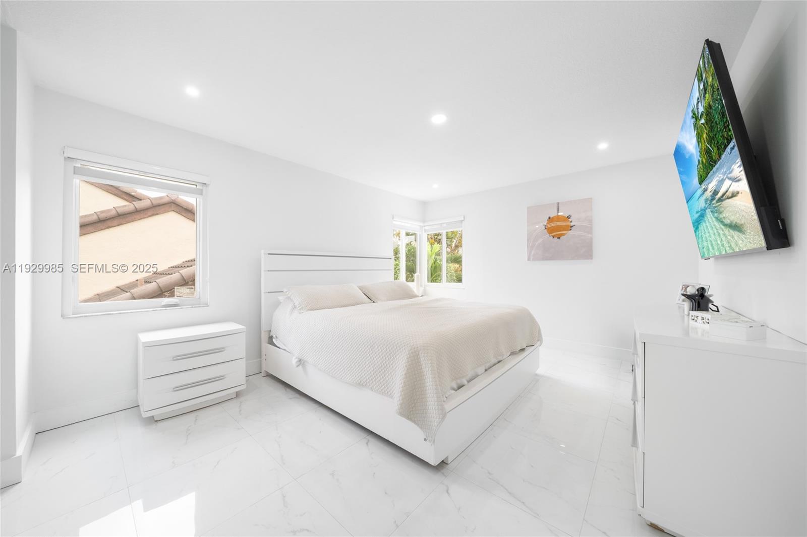 12728 SW 64th Ter Miami, FL 33183