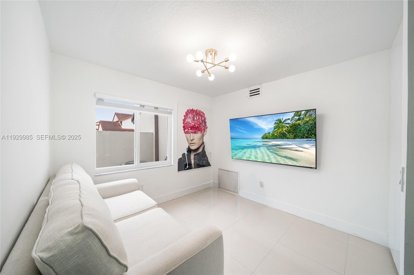 12728 SW 64th Ter Miami, FL 33183