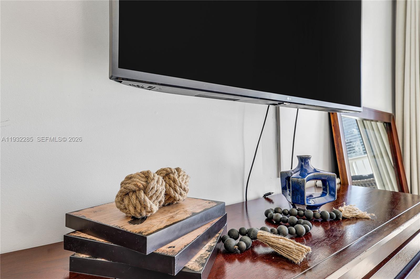 image The Club at Brickell Bay17