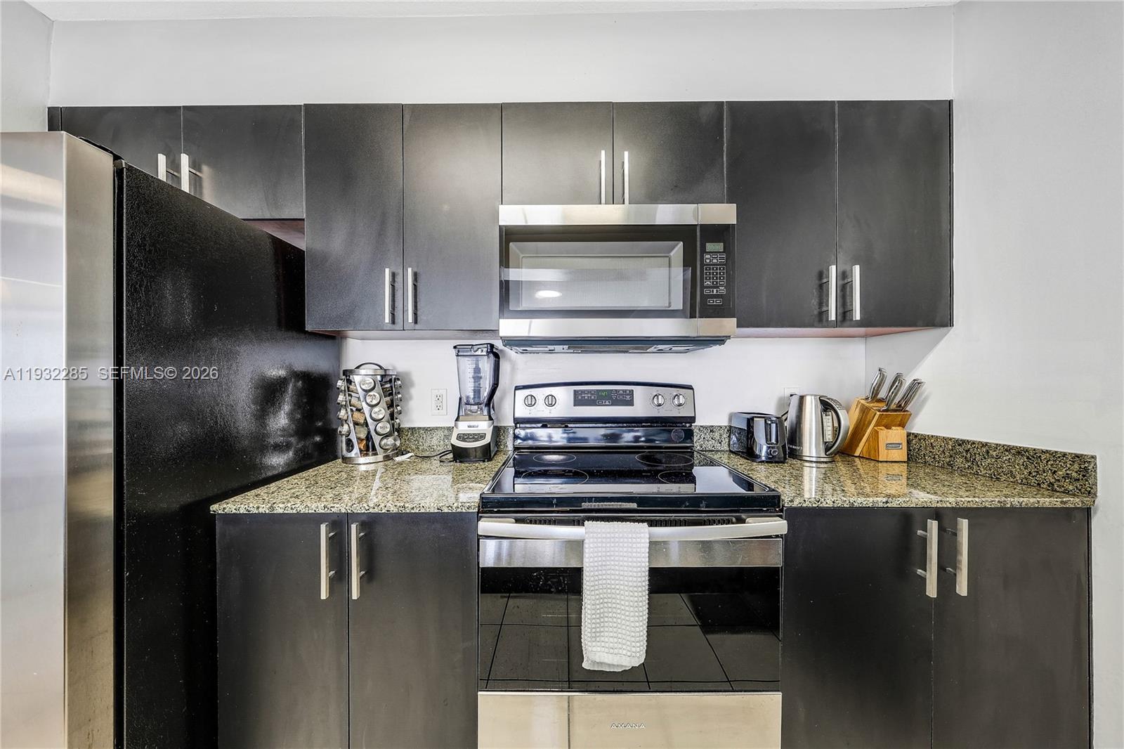 image The Club at Brickell Bay4