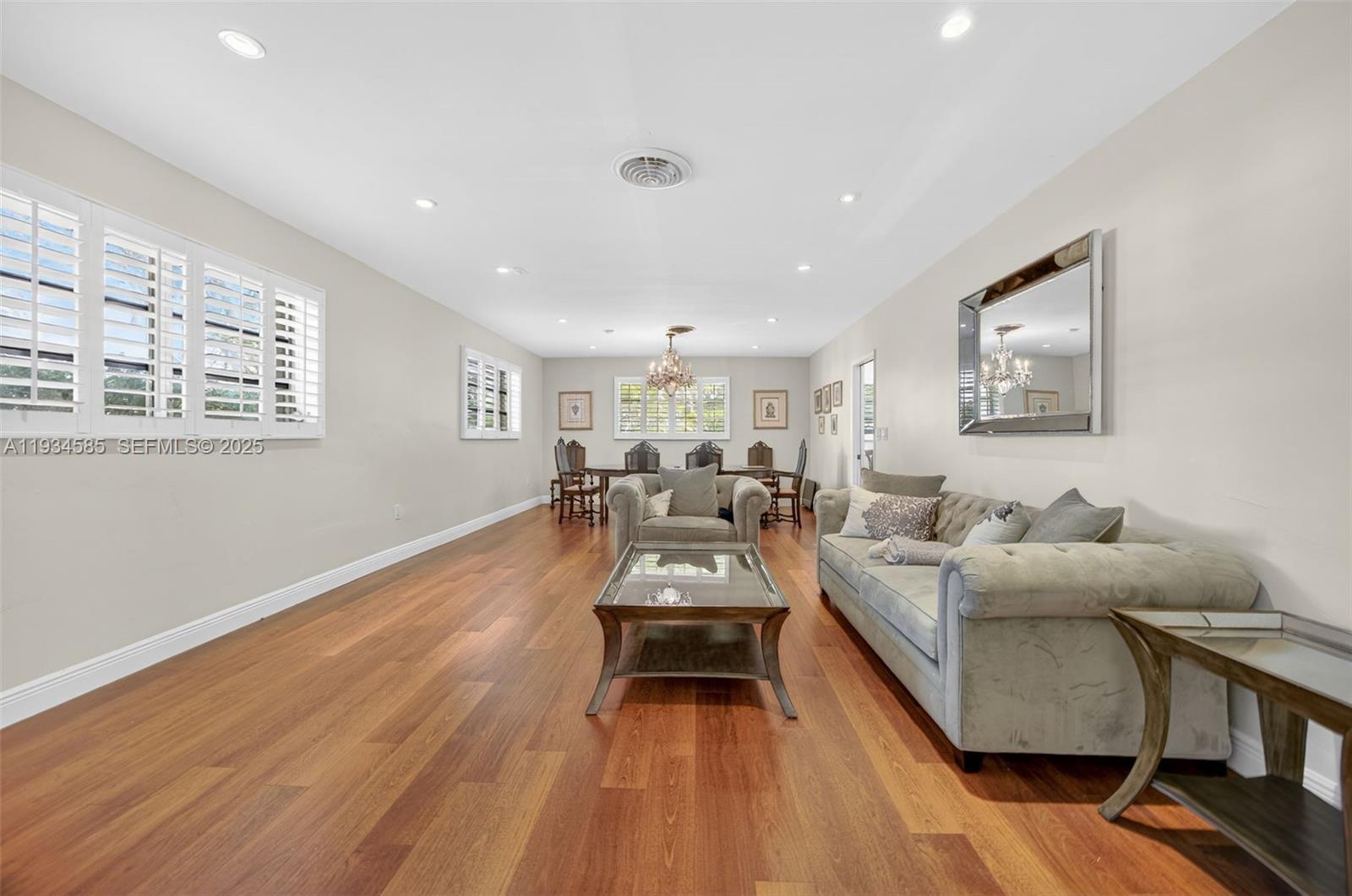 7300 SW 116th Ter Pinecrest, FL 33156