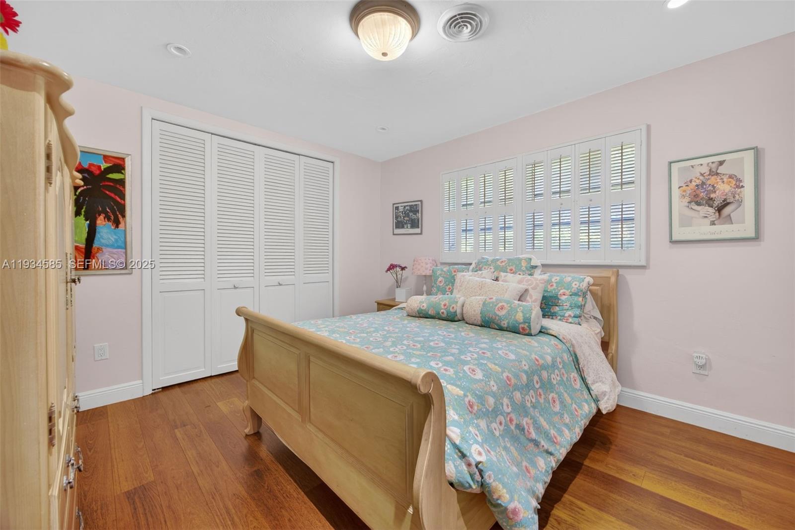 7300 SW 116th Ter Pinecrest, FL 33156