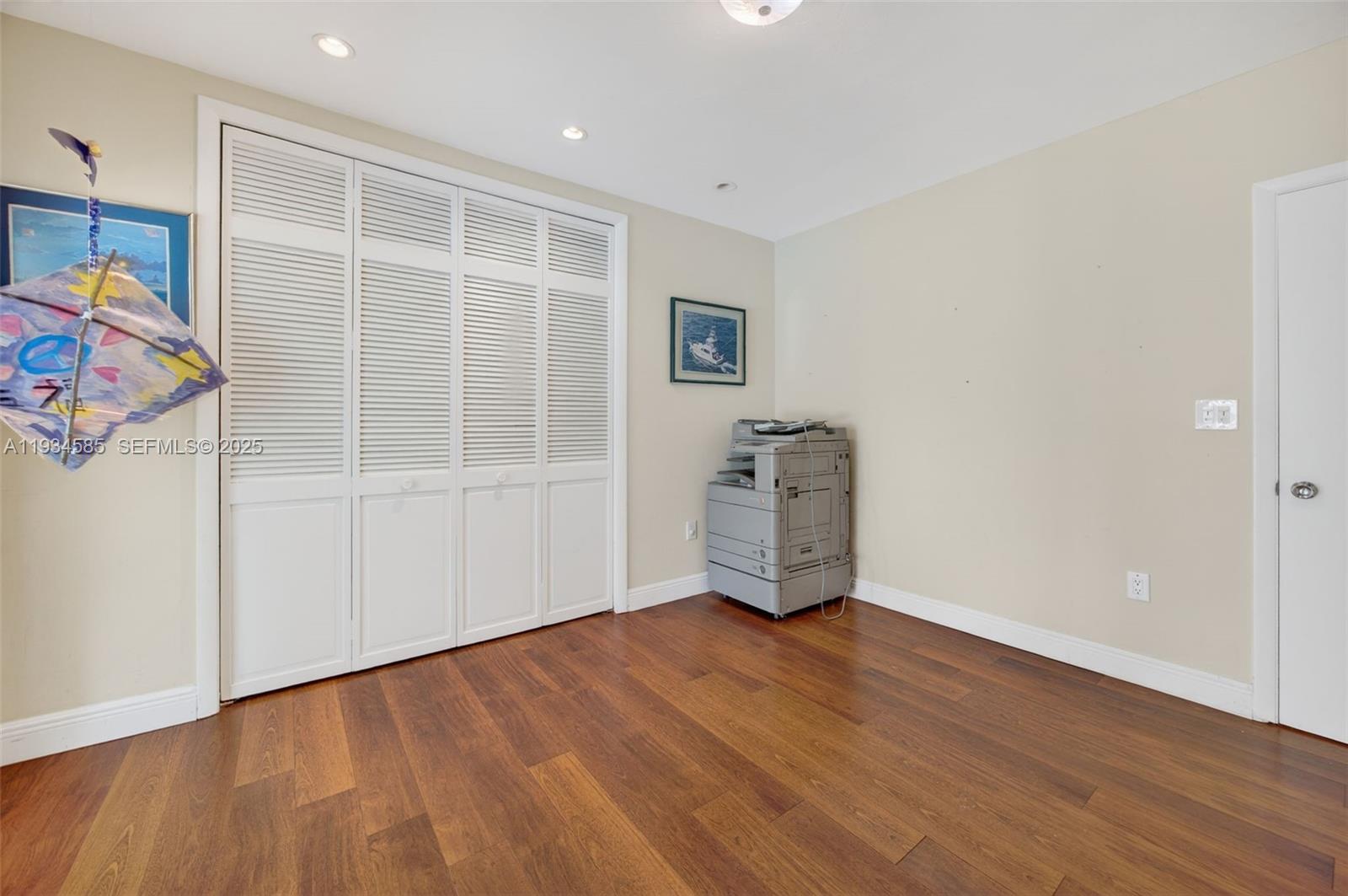 7300 SW 116th Ter Pinecrest, FL 33156