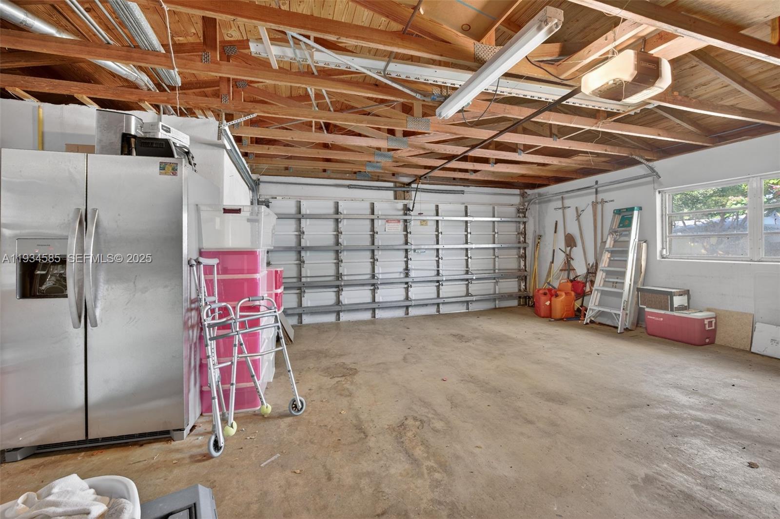 7300 SW 116th Ter Pinecrest, FL 33156