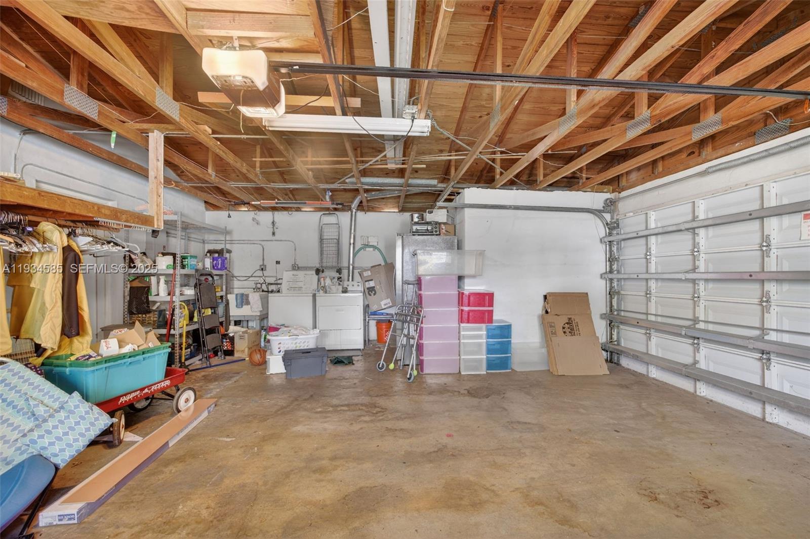 7300 SW 116th Ter Pinecrest, FL 33156