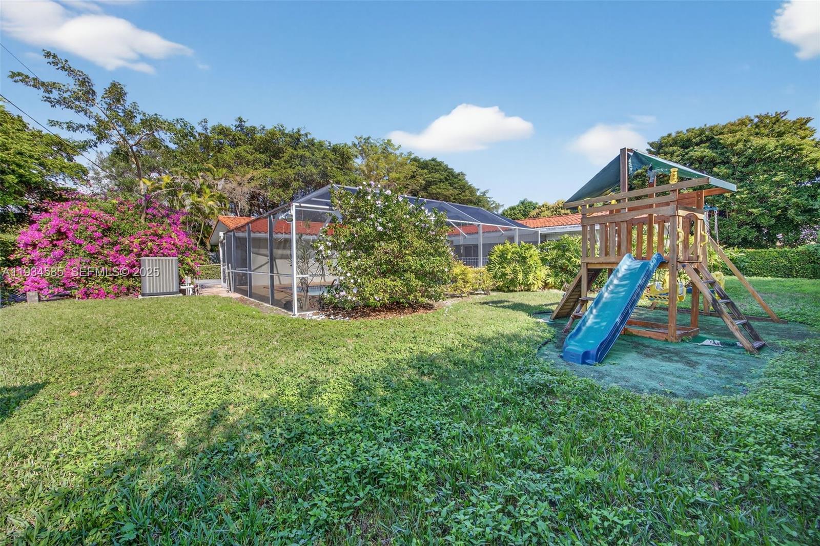 7300 SW 116th Ter Pinecrest, FL 33156