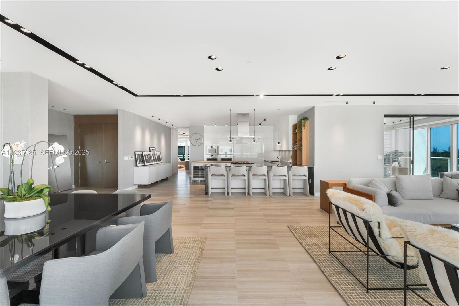 4701 N Meridian Ave #512 Miami Beach, FL 33140