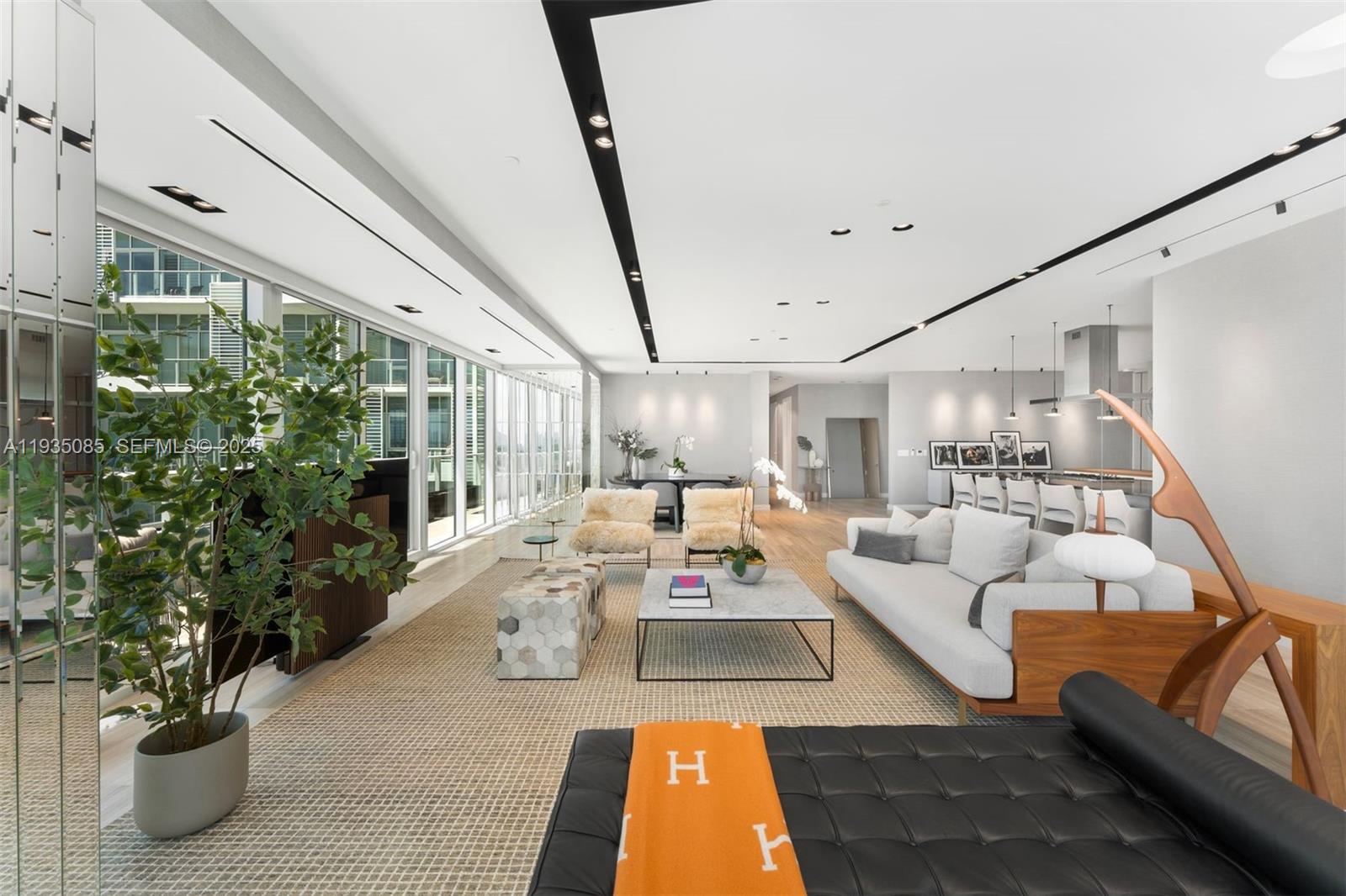 4701 N Meridian Ave #512 Miami Beach, FL 33140