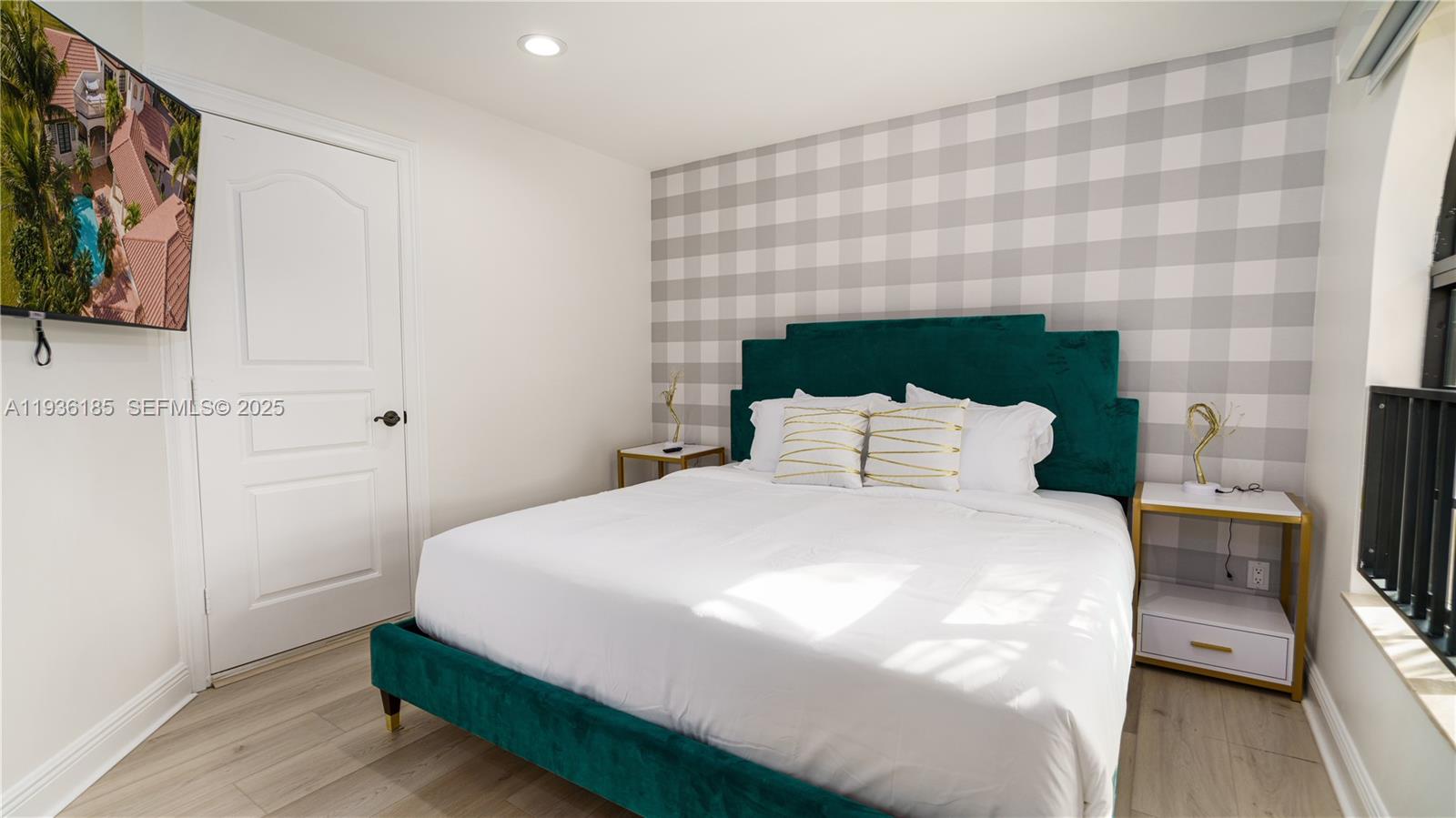 12000 NW 6th St Plantation, FL 33325