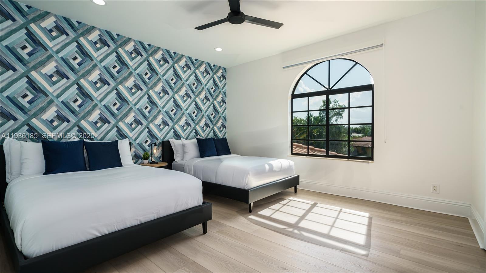 12000 NW 6th St Plantation, FL 33325