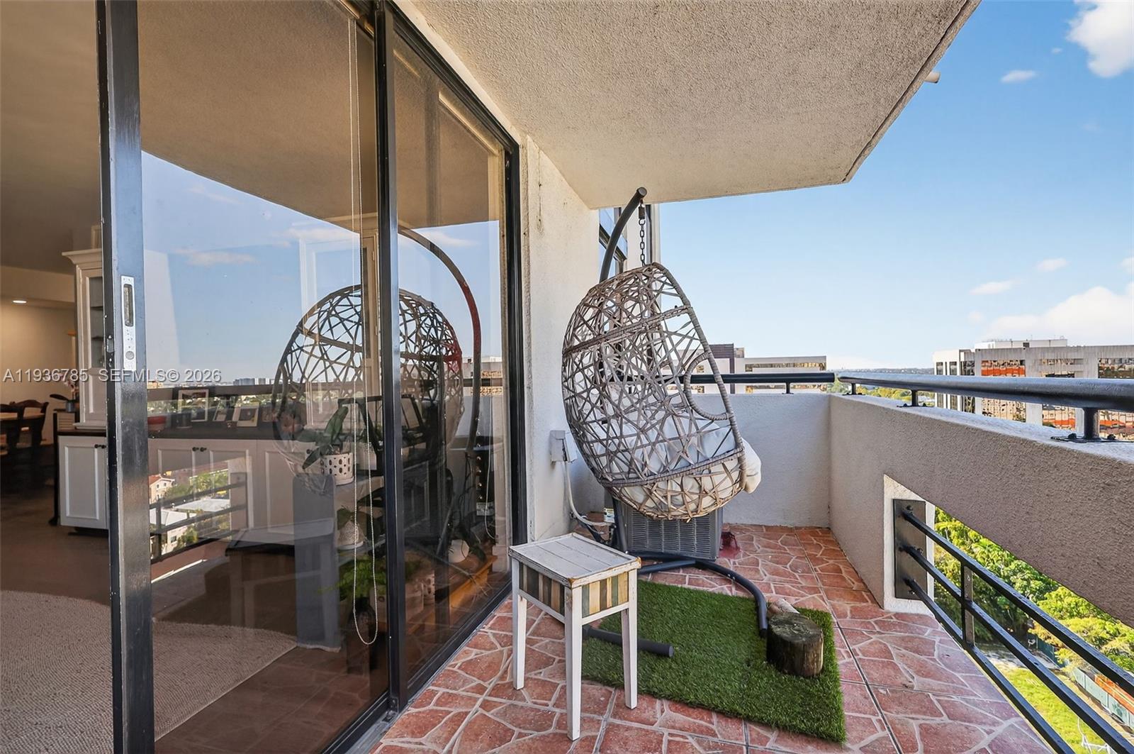 911 E Ponce De Leon Blvd #1504 Coral Gables, FL 33134