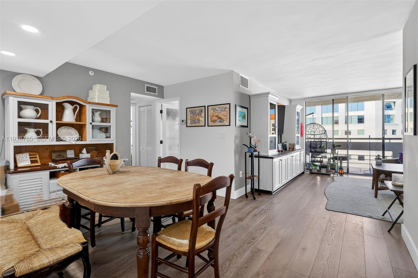 911 E Ponce De Leon Blvd #1504 Coral Gables, FL 33134