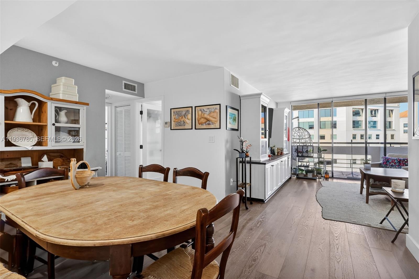 911 E Ponce De Leon Blvd #1504 Coral Gables, FL 33134