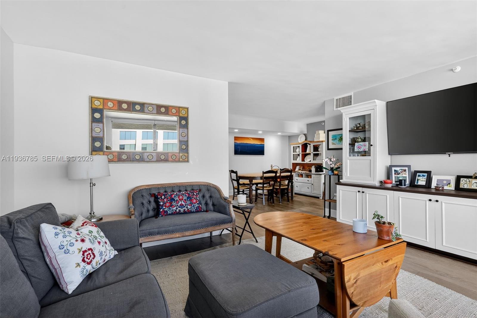 911 E Ponce De Leon Blvd #1504 Coral Gables, FL 33134