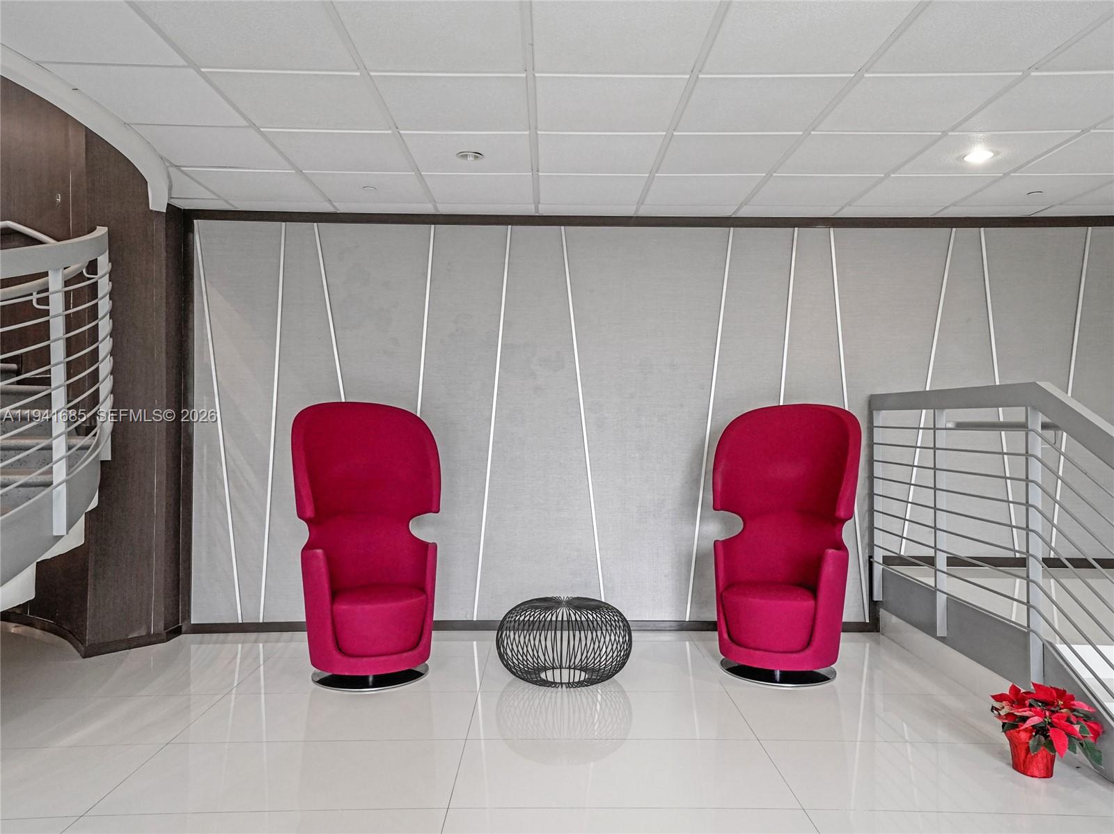 5701 Collins Ave #1415 Miami Beach, FL 33140