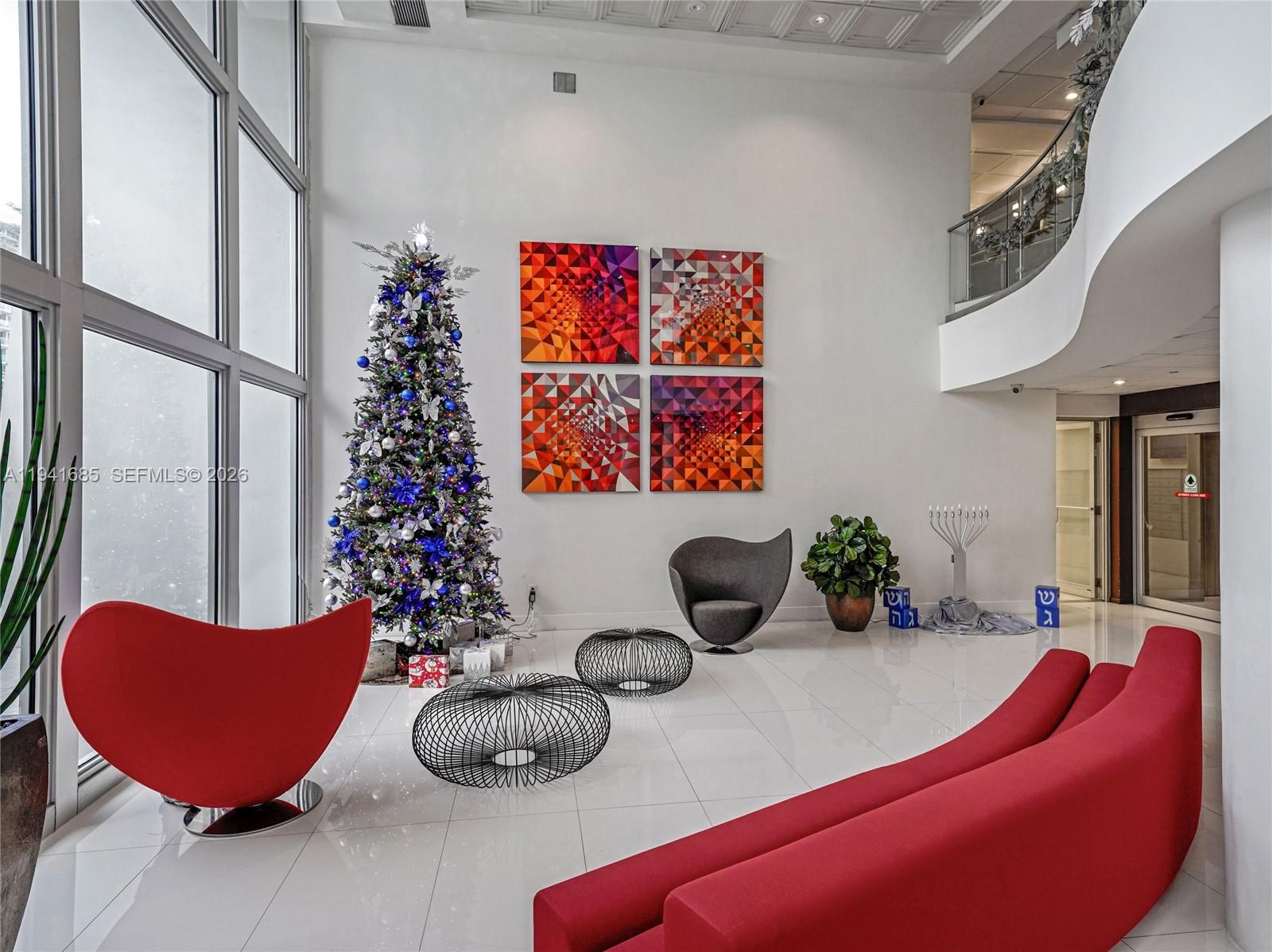 5701 Collins Ave #1415 Miami Beach, FL 33140