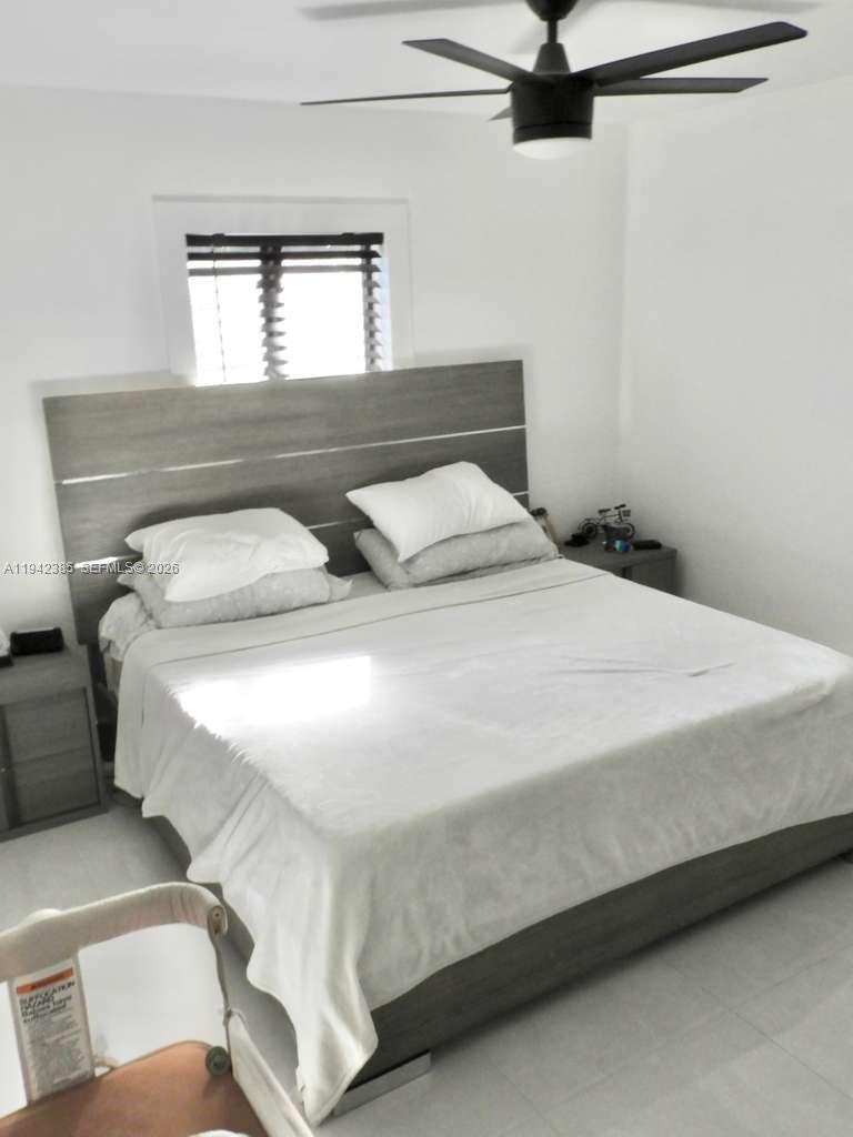 1220 NW 125th St North Miami, FL 33167