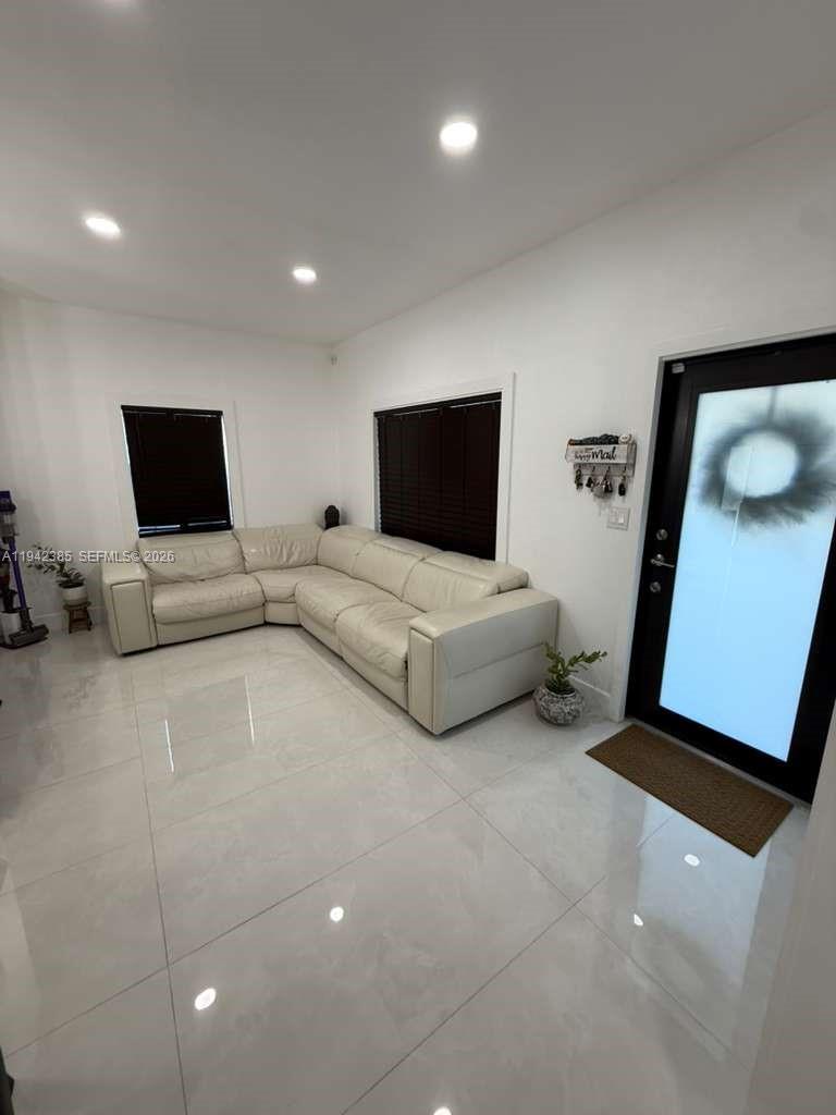 1220 NW 125th St North Miami, FL 33167