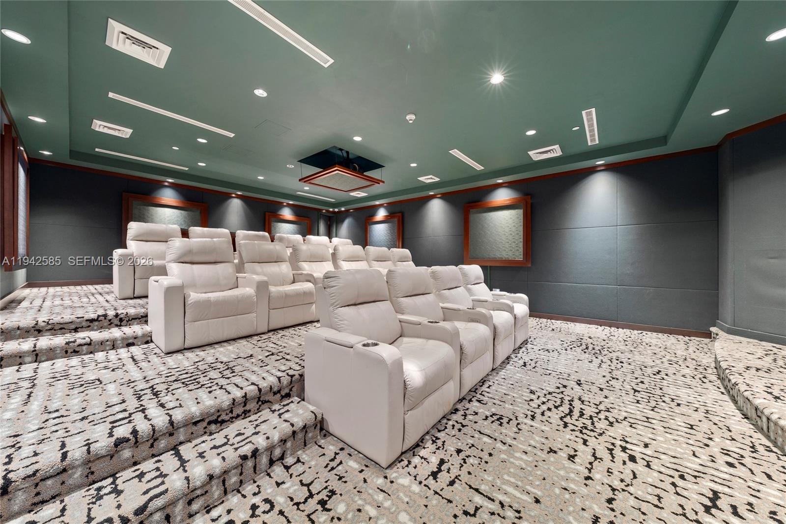 610 W Las Olas Blvd #1614N Fort Lauderdale, FL 33312