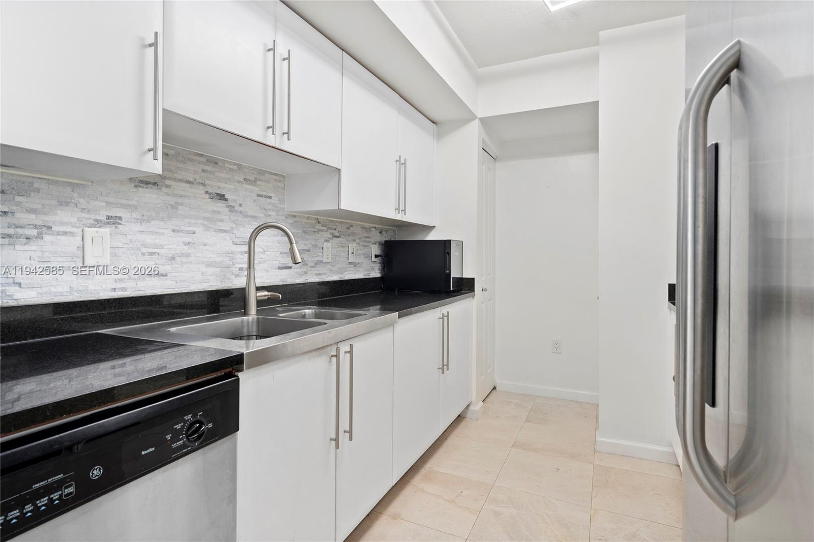 610 W Las Olas Blvd #1614N Fort Lauderdale, FL 33312