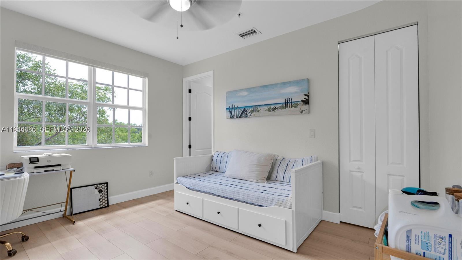 814 SW 147th Ave #3606 Pembroke Pines, FL 33027