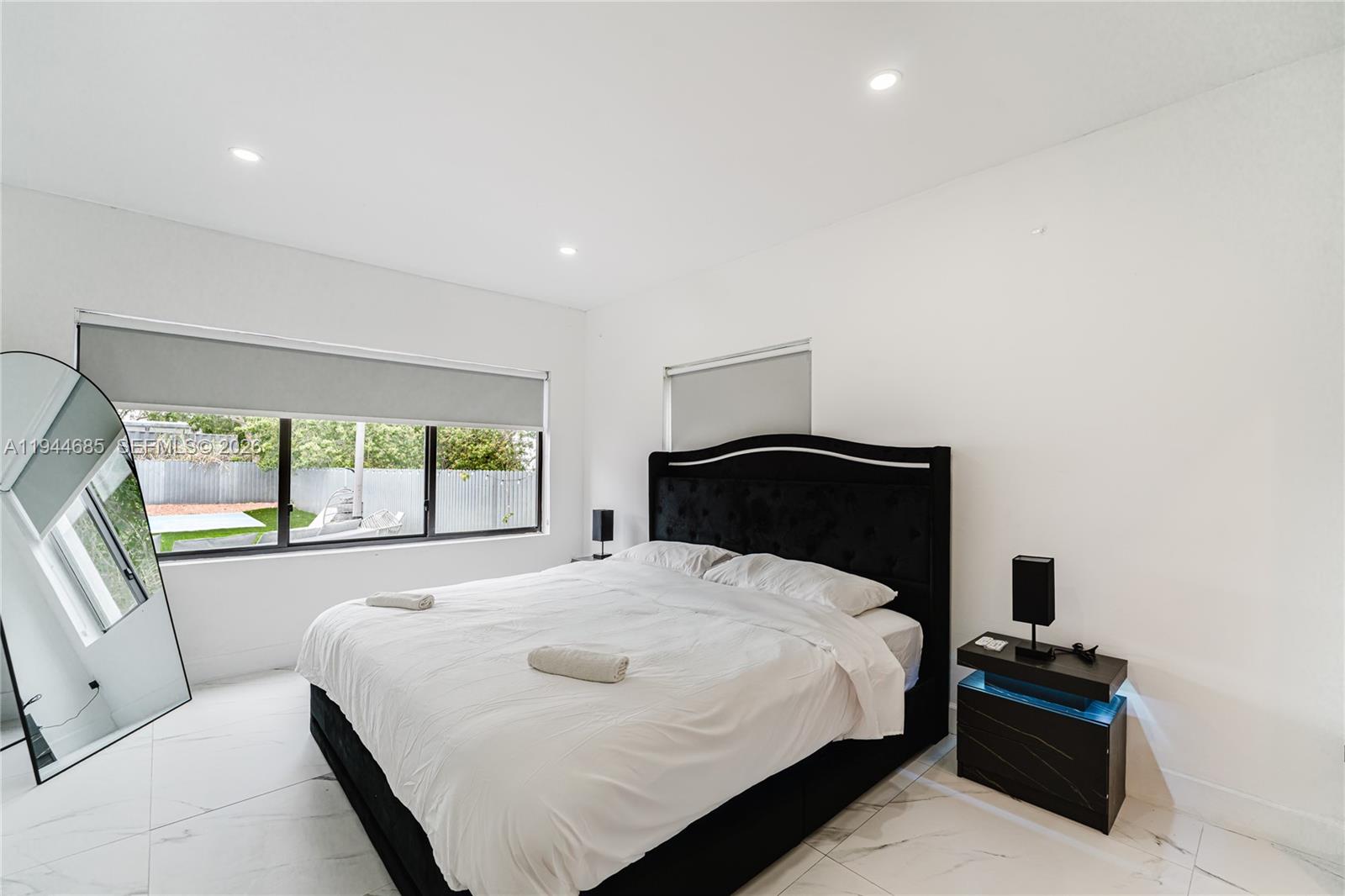 187 NW 53rd St Miami, FL 33127