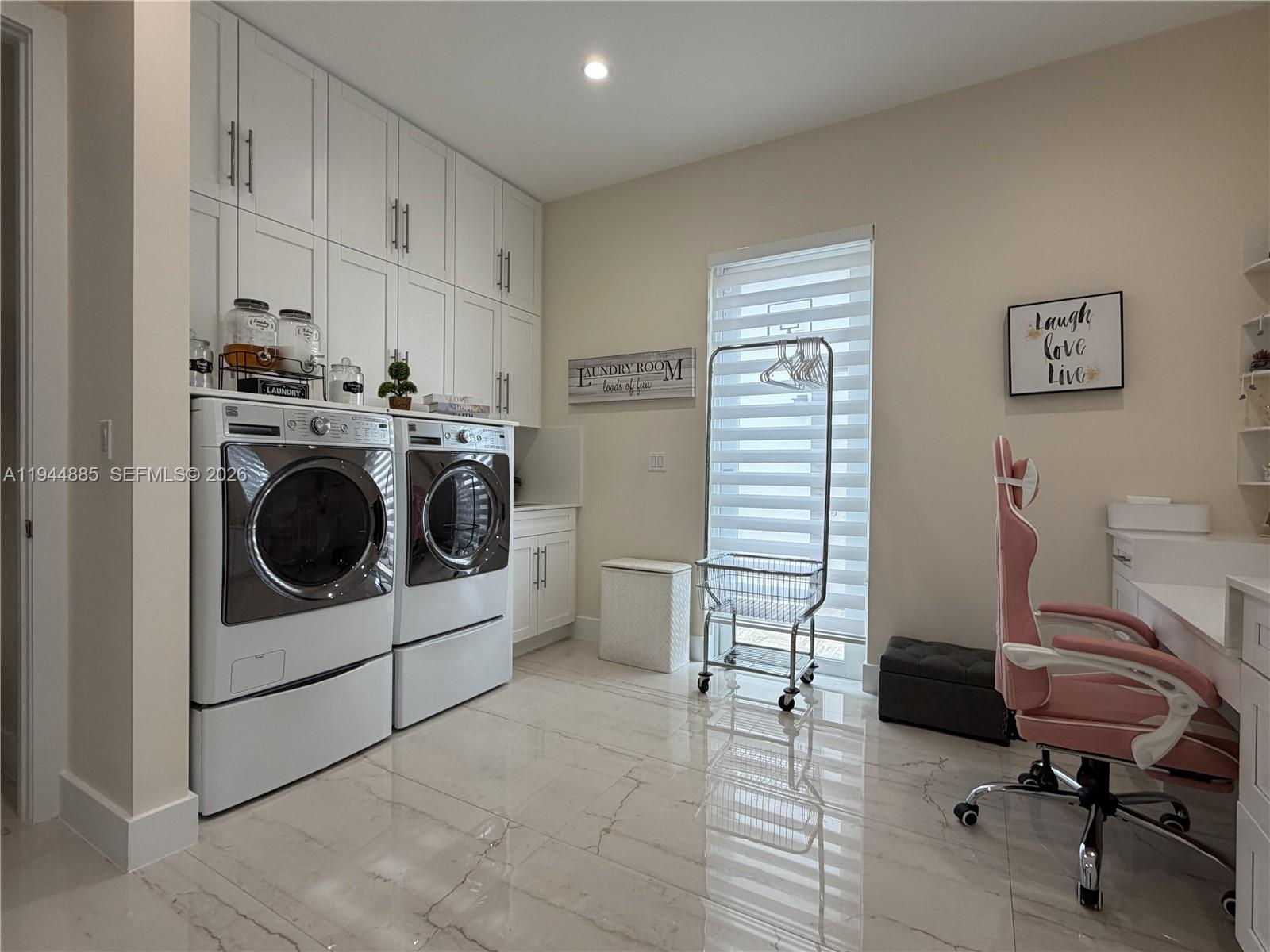 Undisclosed Address Miami, FL 33165