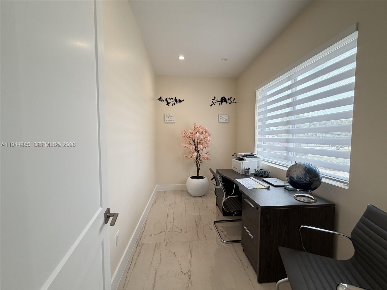 Undisclosed Address Miami, FL 33165