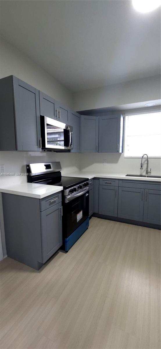 75 SW 32nd Ct Rd Miami, FL 33135