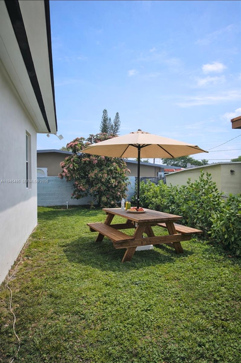 75 SW 32nd Ct Rd Miami, FL 33135