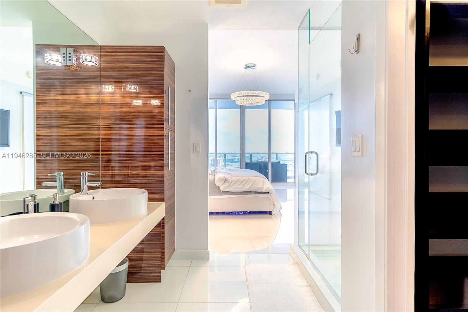 image Paramount Bay10