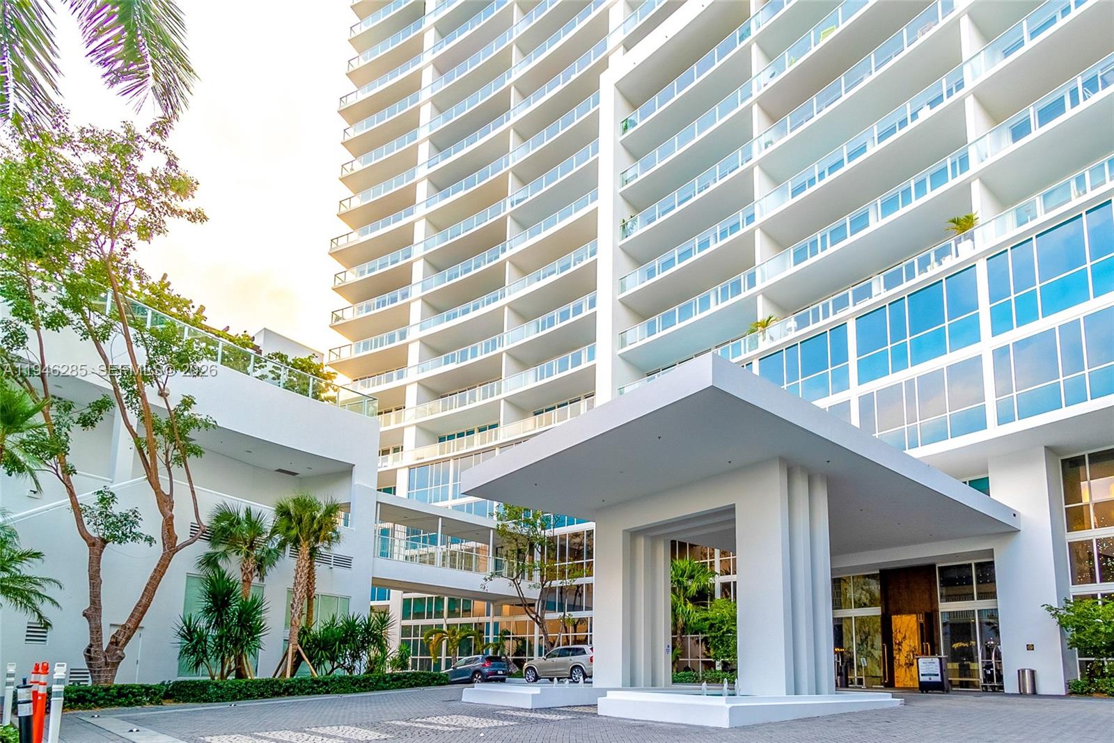 image Paramount Bay20