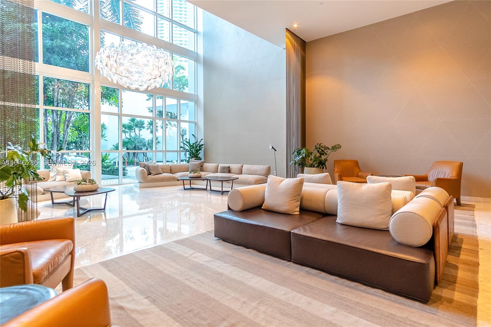 image Paramount Bay22