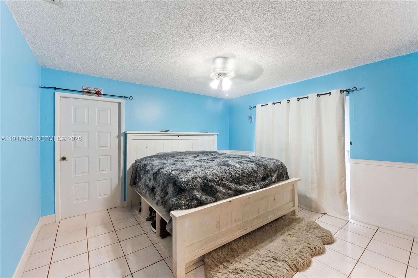 10100 SW 50th Ct Cooper City, FL 33328