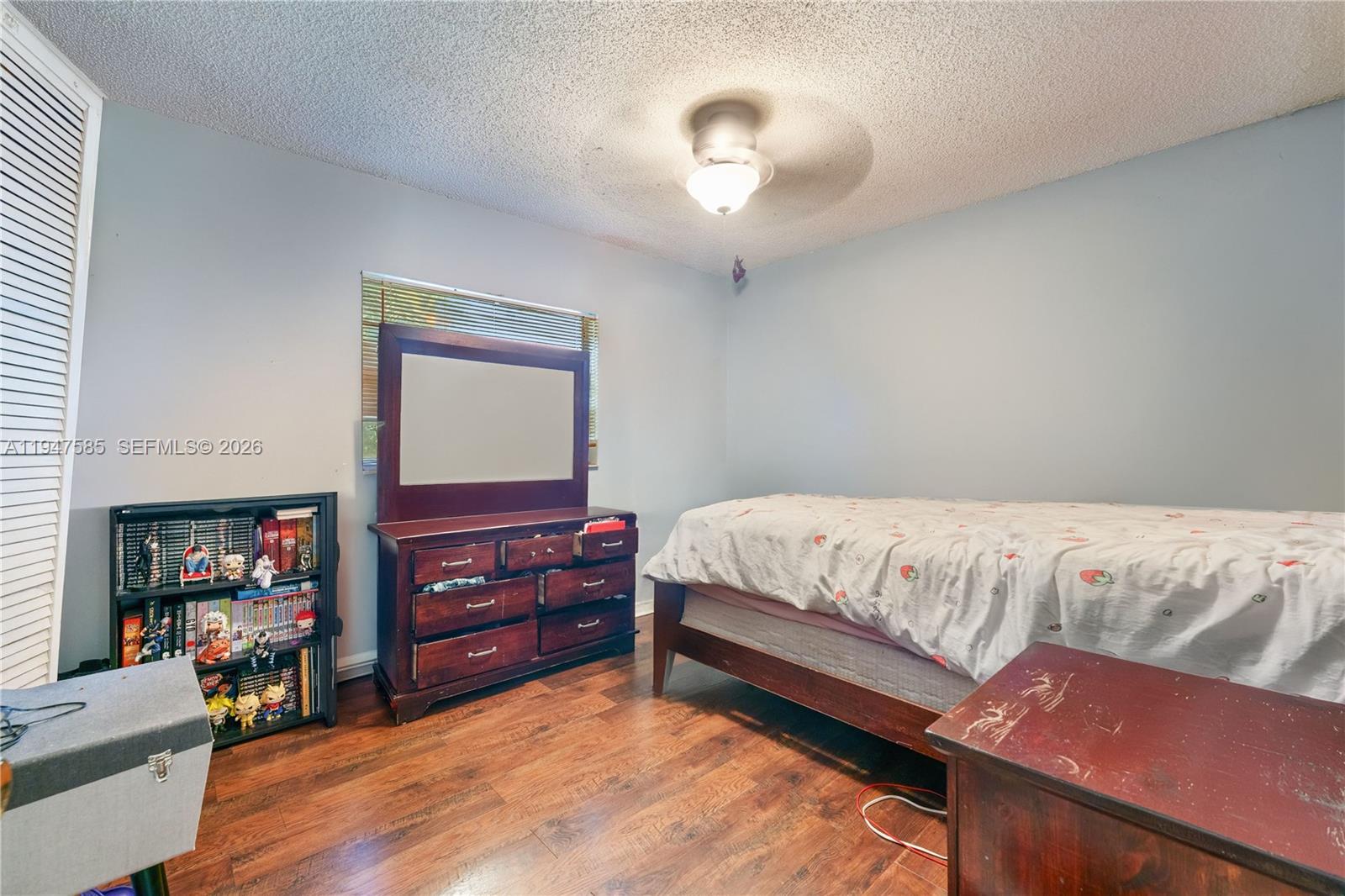 10100 SW 50th Ct Cooper City, FL 33328