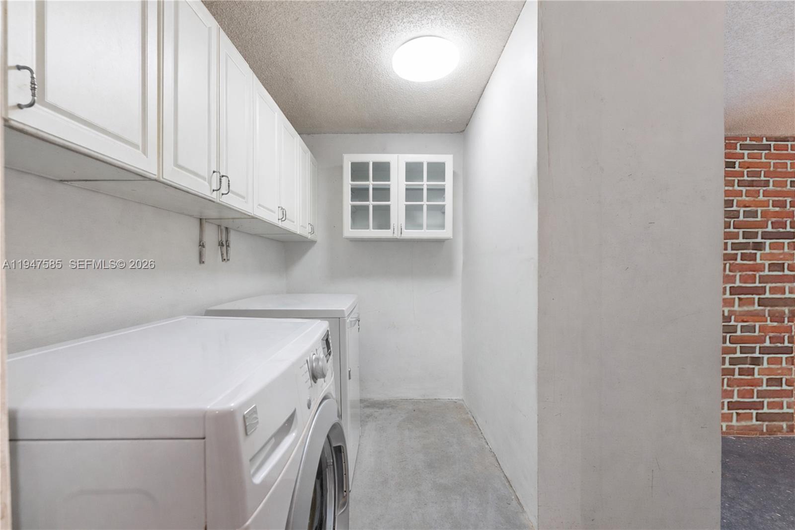 10100 SW 50th Ct Cooper City, FL 33328