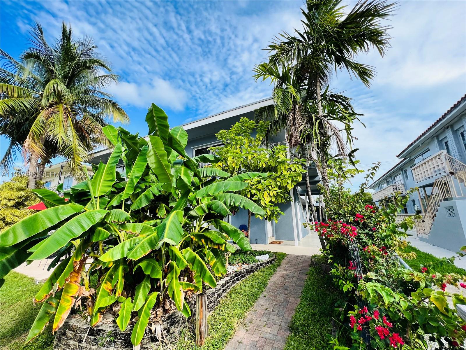 2033 Calais Dr #3 Miami Beach, FL 33141